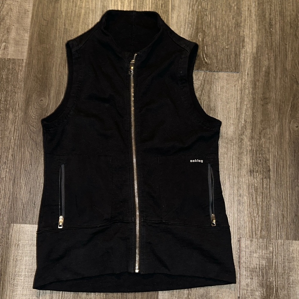 Oakley Zip Up Vest
